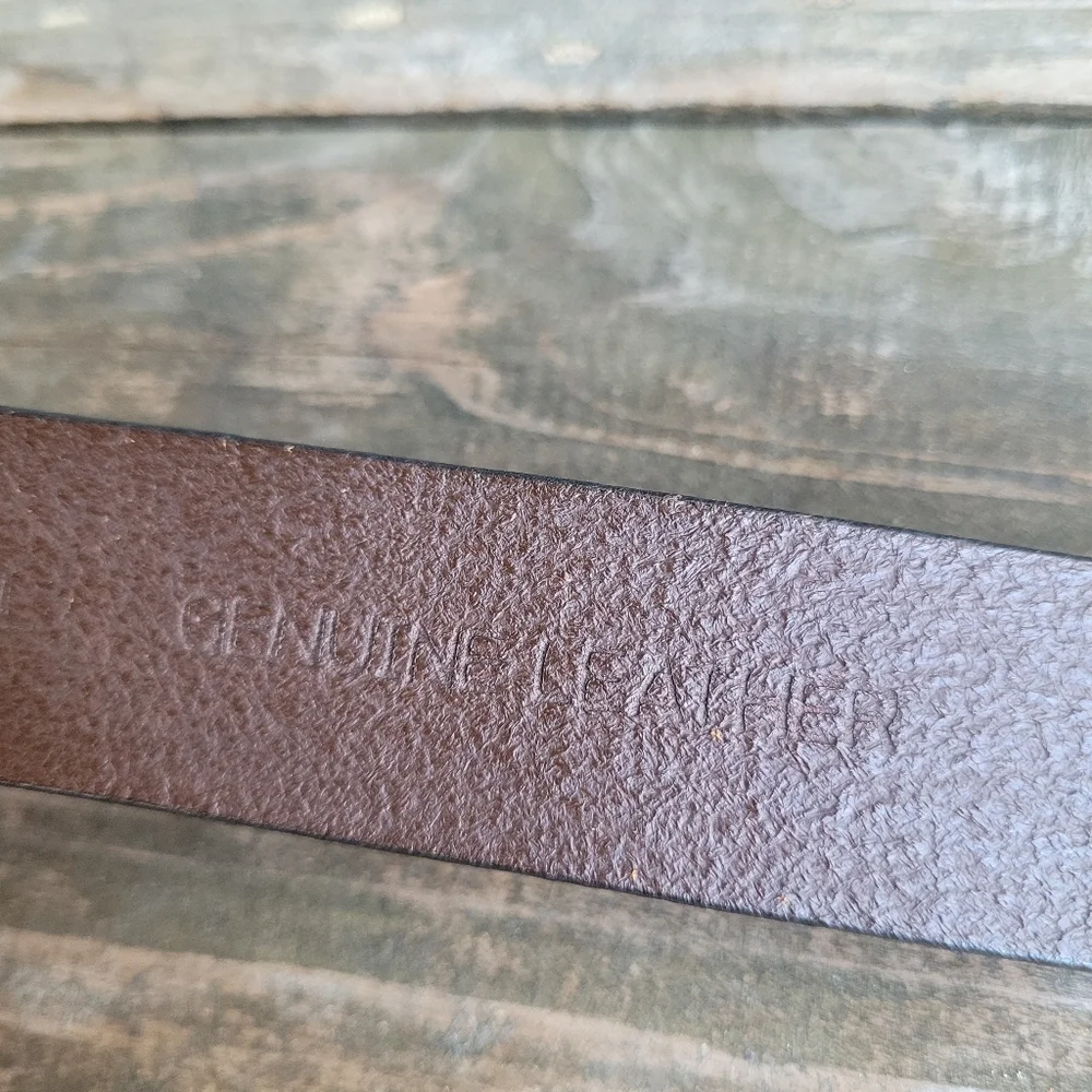 Dockers brown leather belt, silver buckle, lg unisex